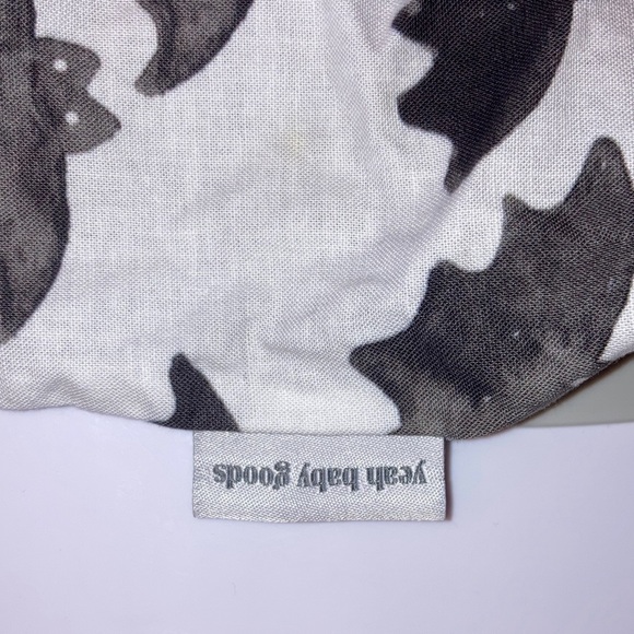Yeah Baby Goods - Halloween Bat High Chair Cushion Cover - Picture 3 of 3